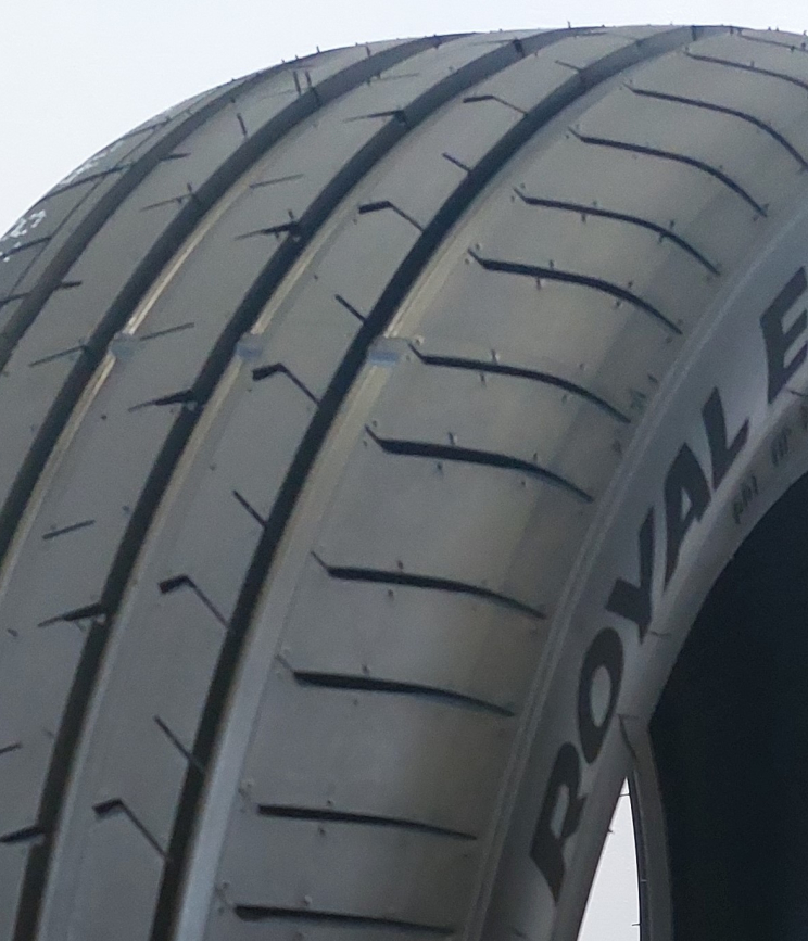 ROYALBLACK ROYAL EXPLORER II 205/40 R17 84W