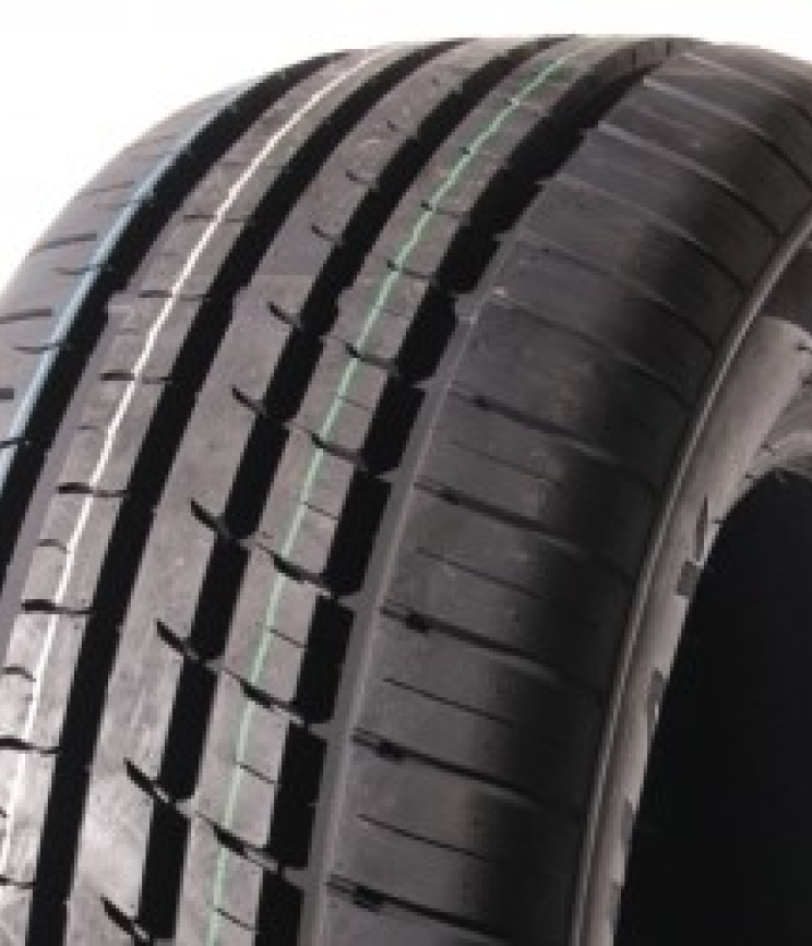 ZMAX Landgema 215/65 R16 98H