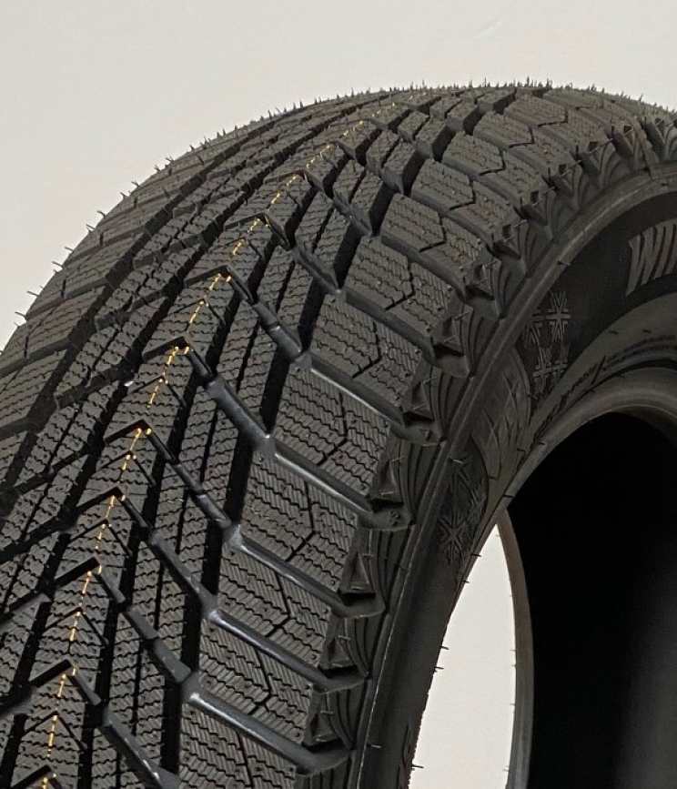 Nexen Winguard Ice Plus WH43 195/60 R15 92T