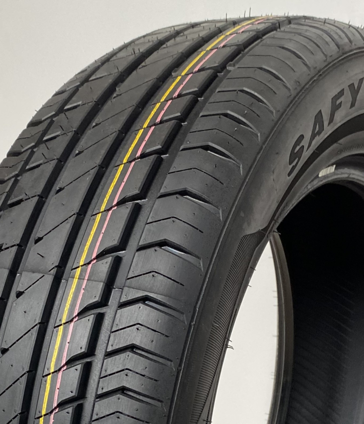 Kustone SAFY M06 235/35 R19 91W