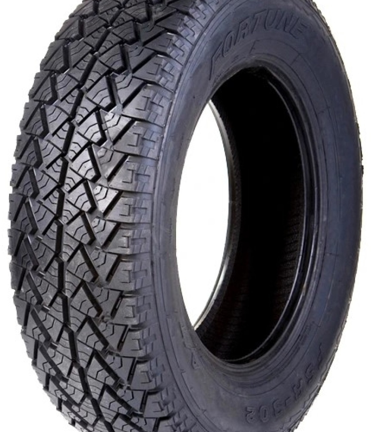 Fortune FSR302 235/75 R15 109S