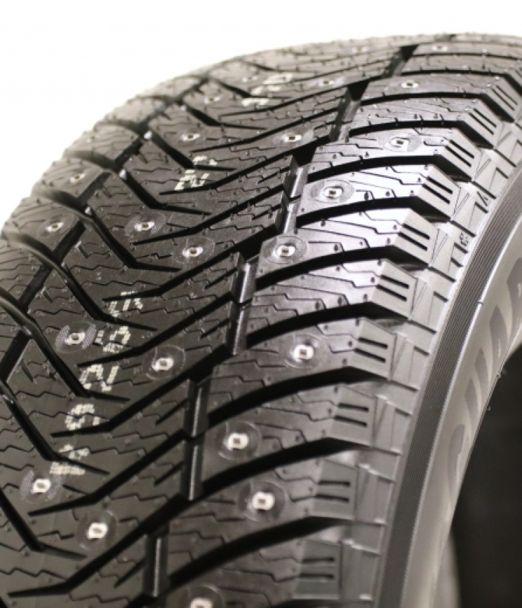 Yokohama IceGuard IG65 studded 215/65 R16 102T