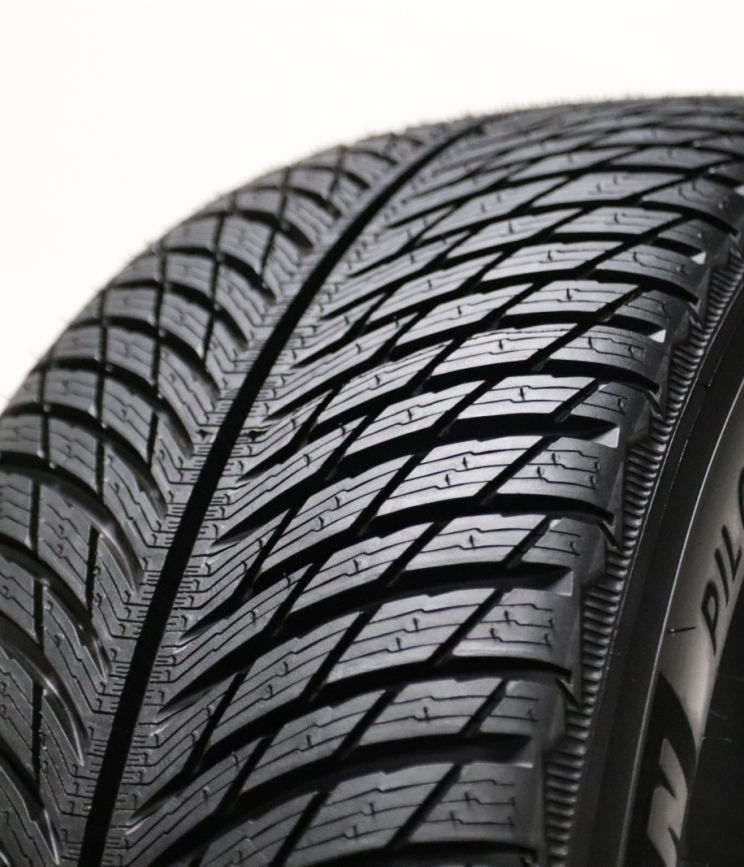 Michelin TL PILOT ALPIN 5 SUV MO1 A RP MI 3PMSF 295/40 R20 110V