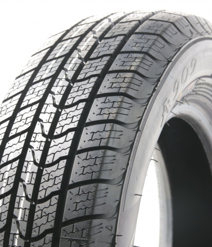 Aplus A909 ALLSEASON 235/60 R18 107V