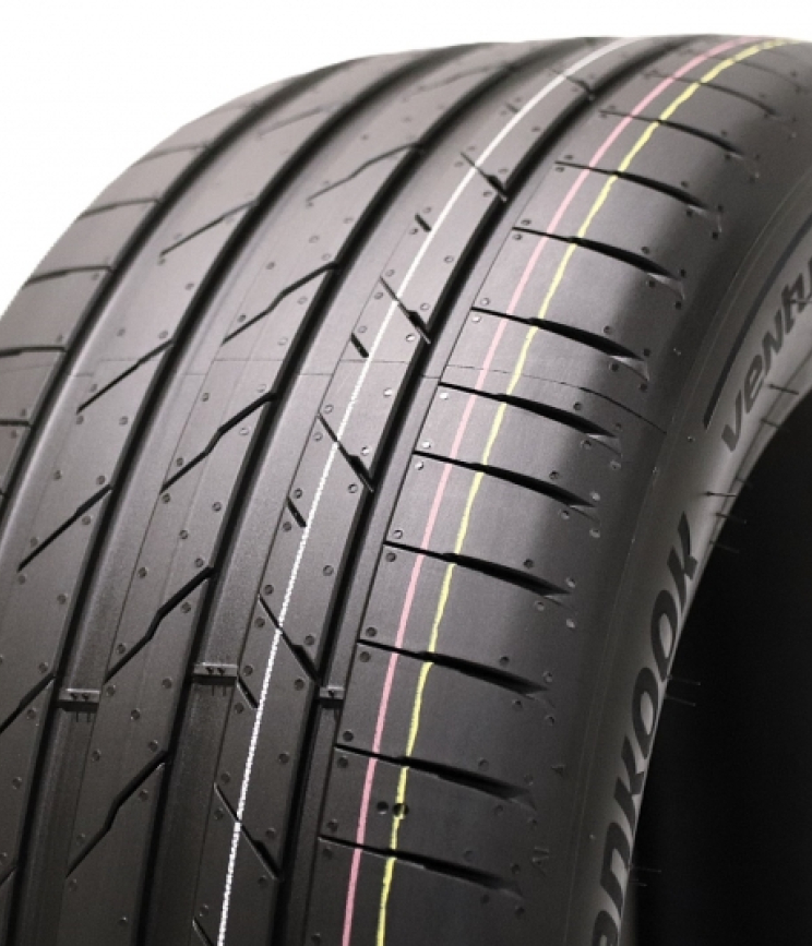 Hankook K137 225/40 R19 93Y
