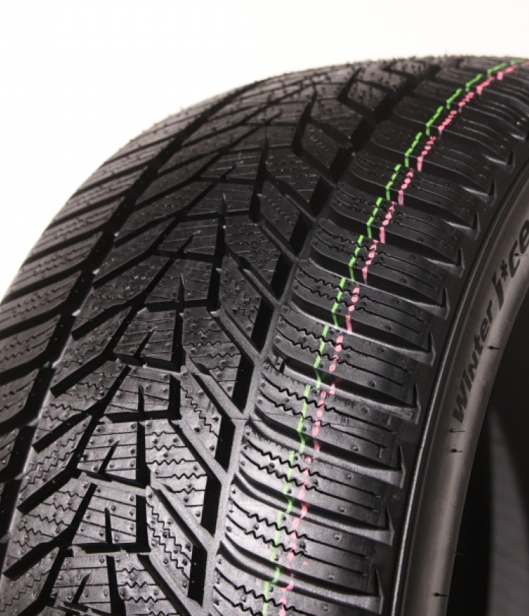 Hankook W330 DEMO TYRE 245/40 R20 99W