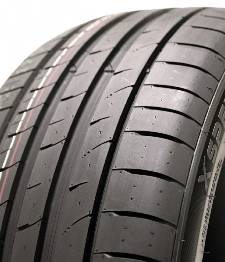 Tourador X Power EV+ 255/40 R20 101W