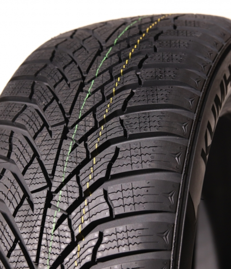 Kumho WP52 DEMO 205/55 R16 91T