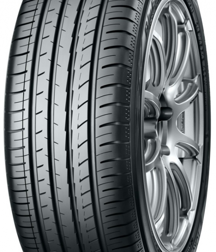 Yokohama AE51 225/55 R17 101W