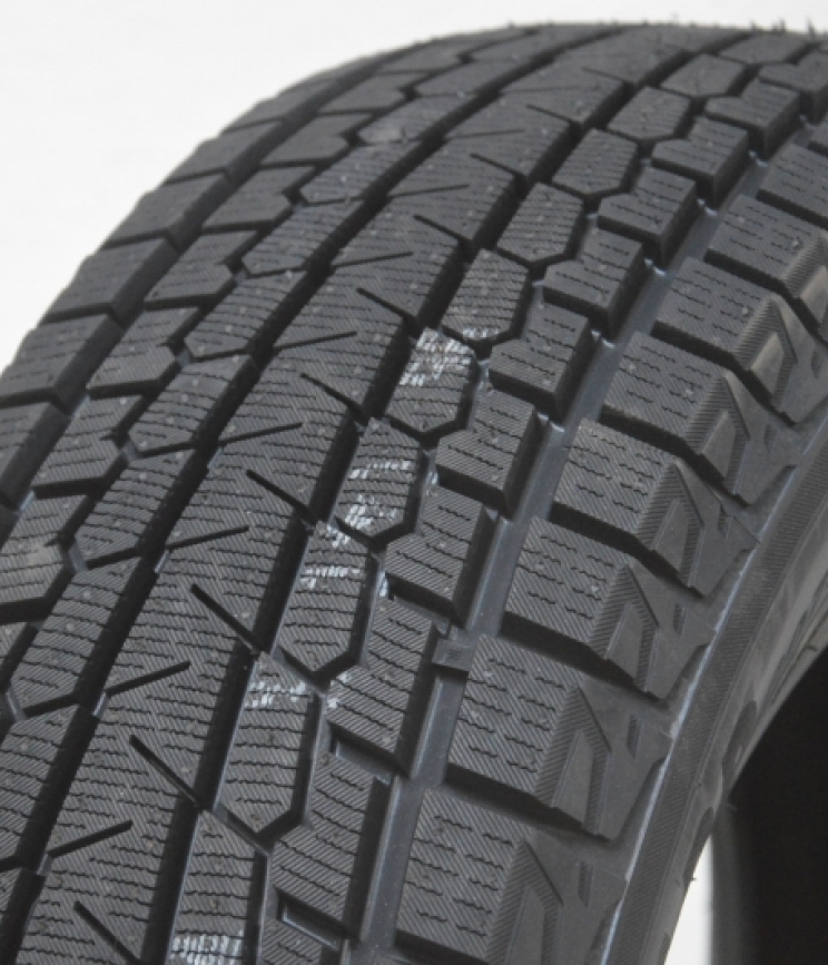 Yokohama ICEGUARD SUV G075 205/70 R15 96Q