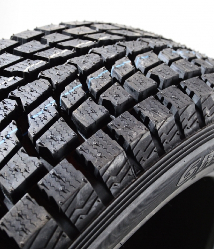 DUNLOP Grandtrek SJ6 DOT2011 235/55 R18 99Q