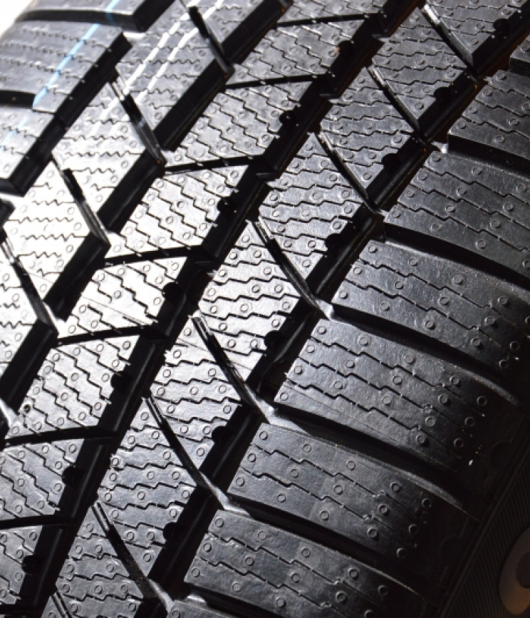 Continental CrossContactWinter DOT2016 295/40 R20 110V