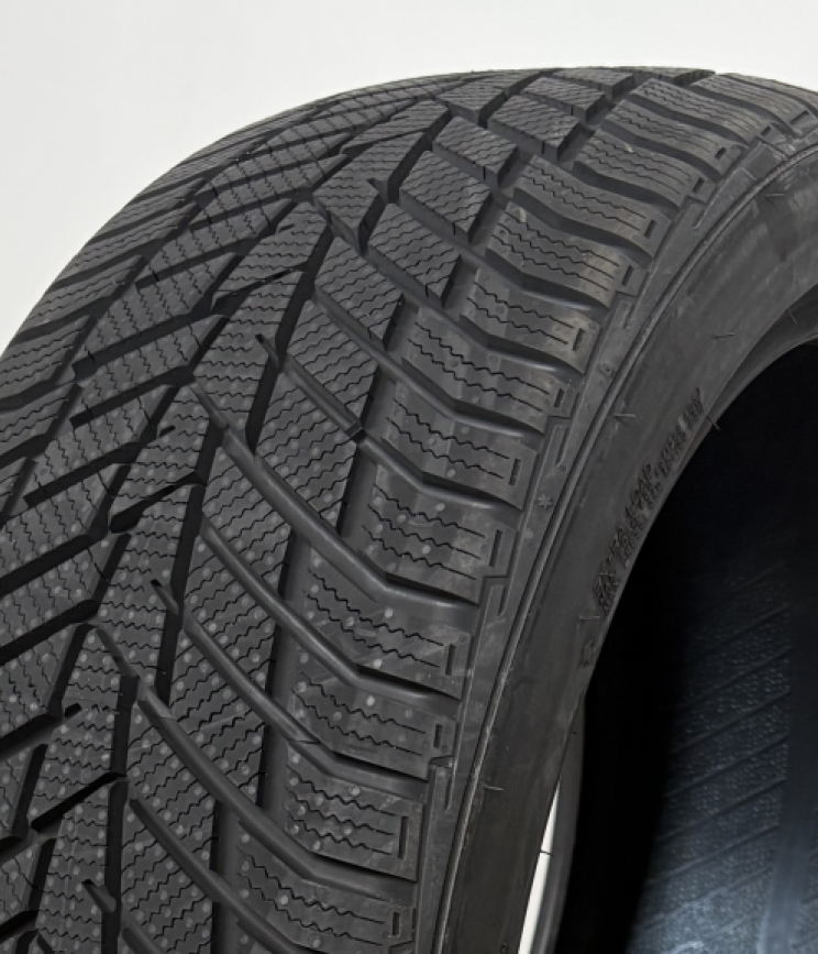 Sailun ICE BLAZER ALPINE EVO2 EV 315/40 R21 115W