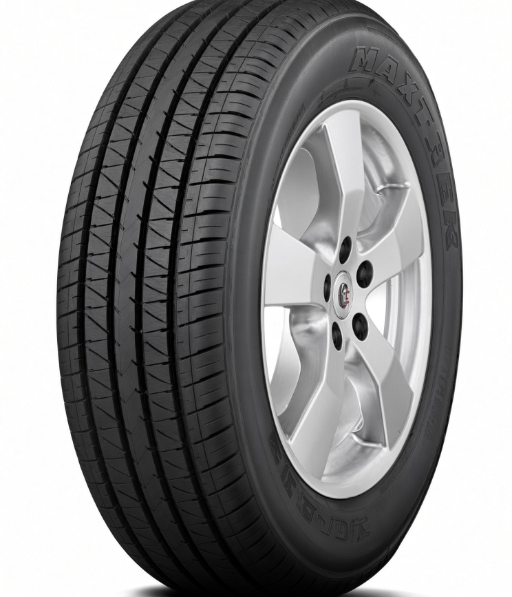 Maxtrek SU-830 215/60 R16C 108S