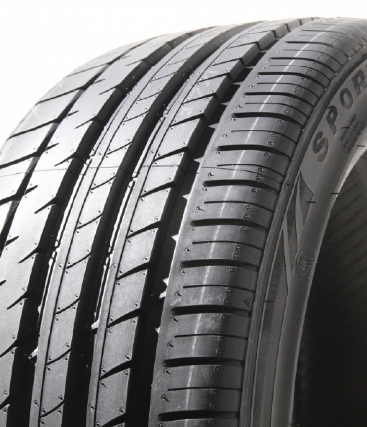 Triangle Sportex TH201/TSH11 265/40 R21 105Y