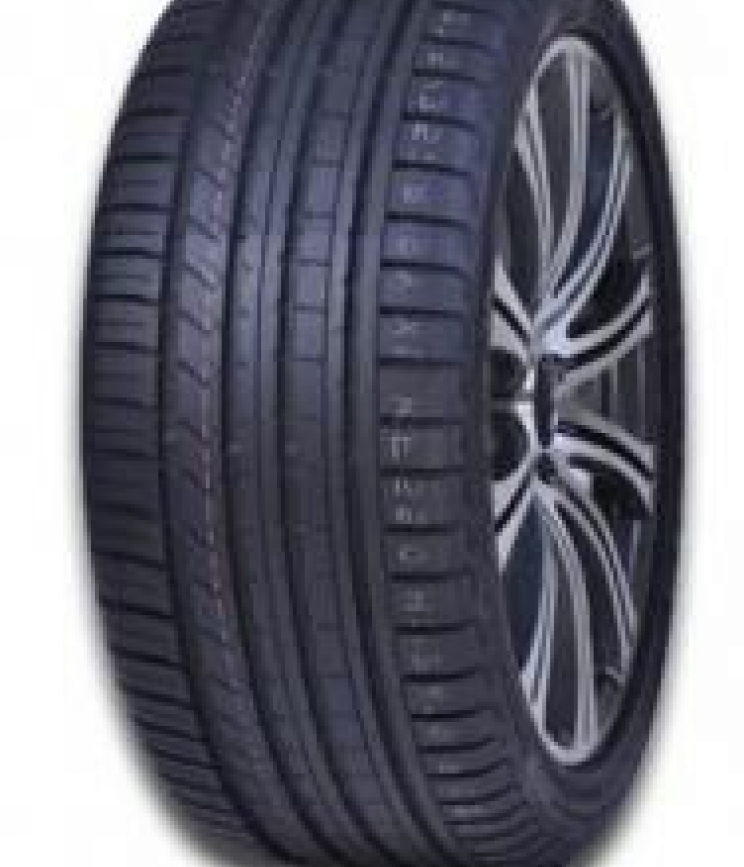 Kinforest KF550-UHP 245/40 R21 100Y