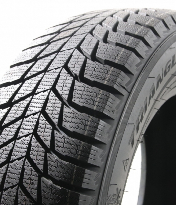 Triangle Snow Link PL01 195/60 R15 92R
