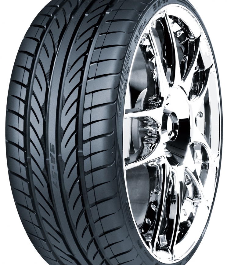 Westlake SA57 215/35 R19 85W