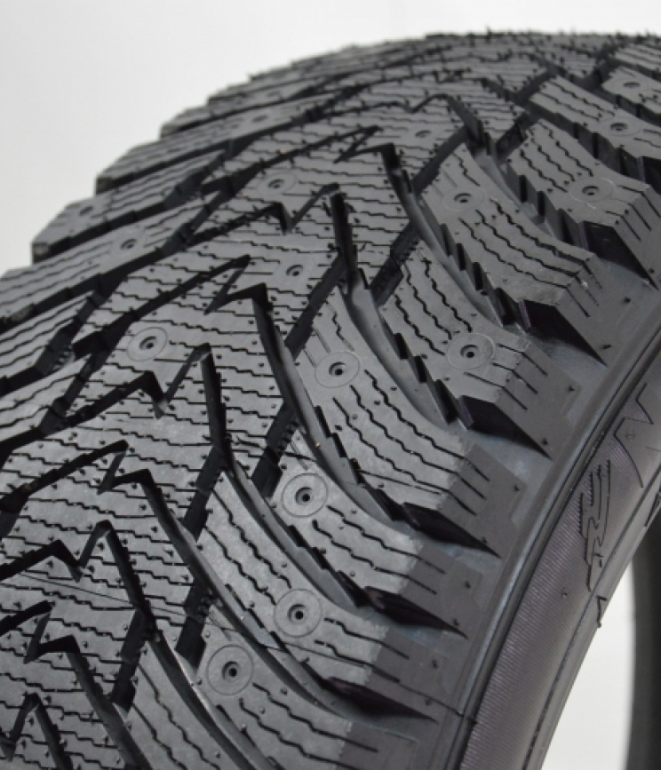 NORRSKEN (Atnaujintos) Ice Razor 225/50 R17 94H