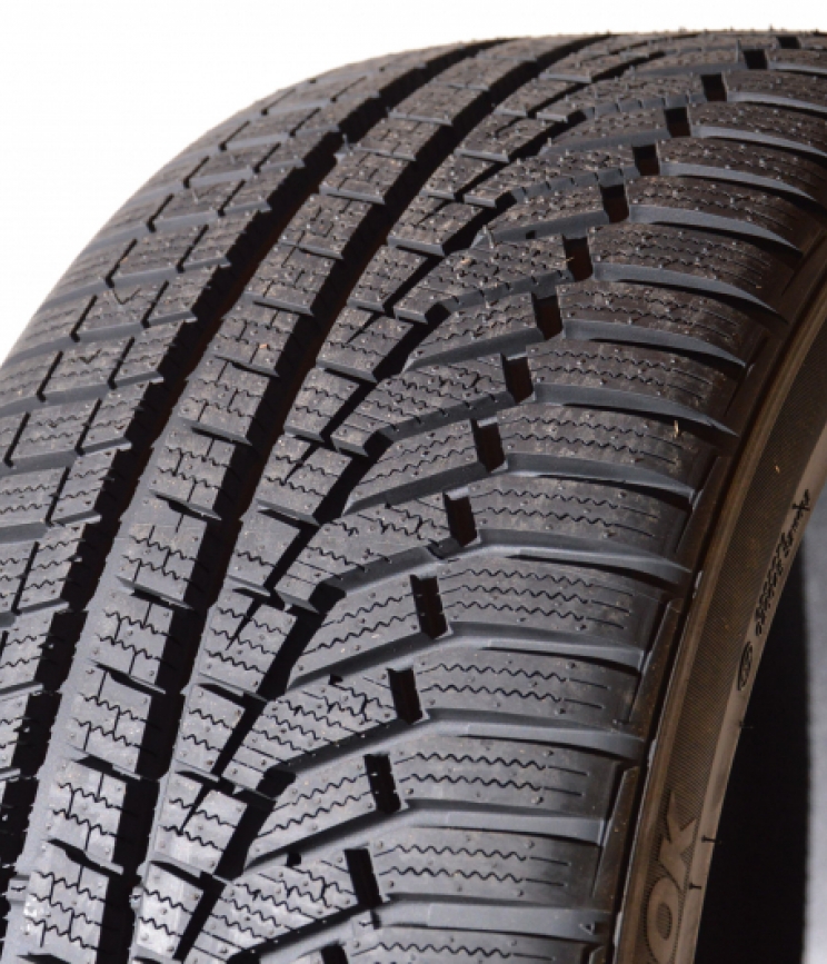 Hankook Winter I Cept Evo 2 W320 225/60 R15 96H
