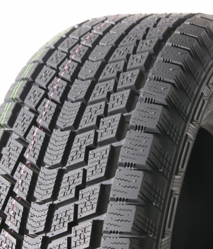 Hankook DynaPro RW08 235/60 R16 100T