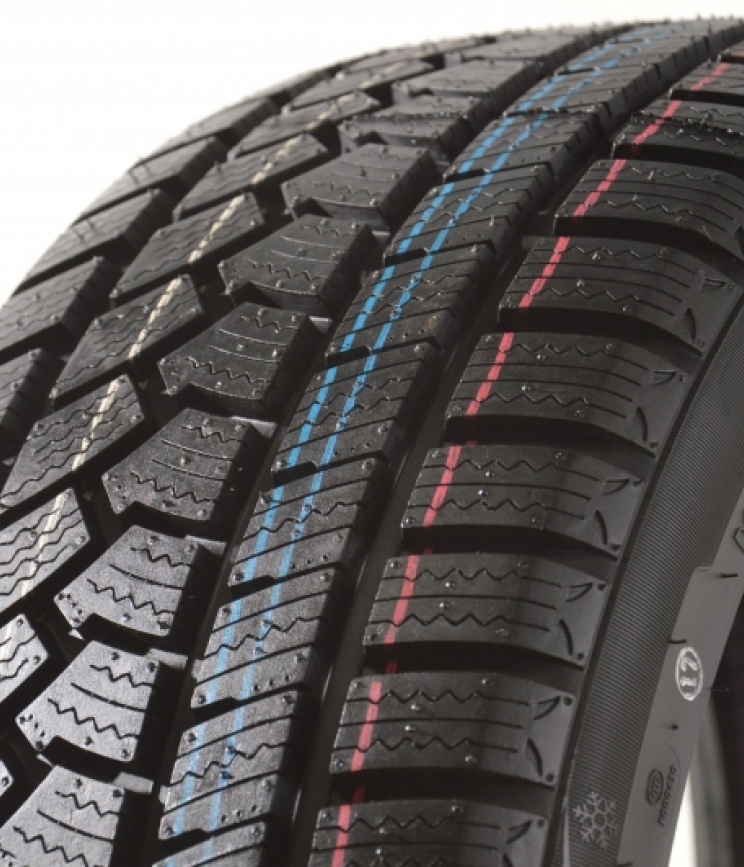 Sunfull SF-982 185/65 R15 88T