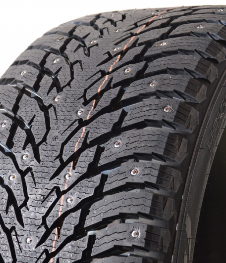 Nokian Hakkapeliitta 9 SUV 235/65 R18 110T