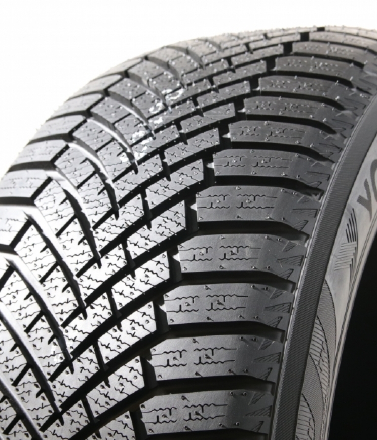 Yokohama V906 BLUEARTH 205/50 R17 93V